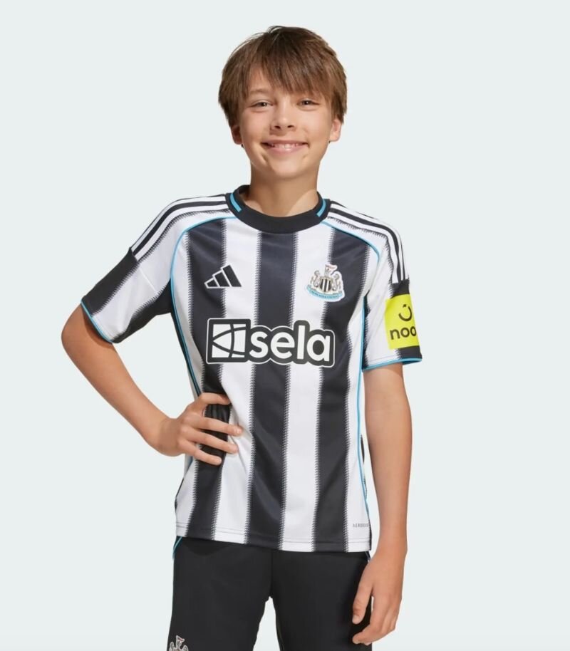 black and white newcastle united 2025/26 home shirt kids